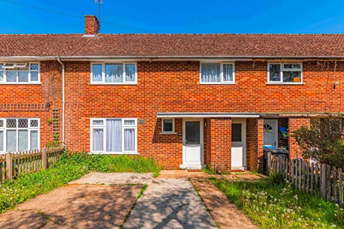 3 Bedroom Terraced House To Rent In Walking Distance To Town Centre, HP2