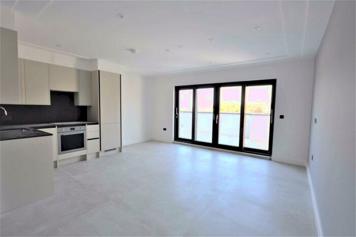 2 Bedroom Flat To Rent In Colindale Avenue, London, NW9