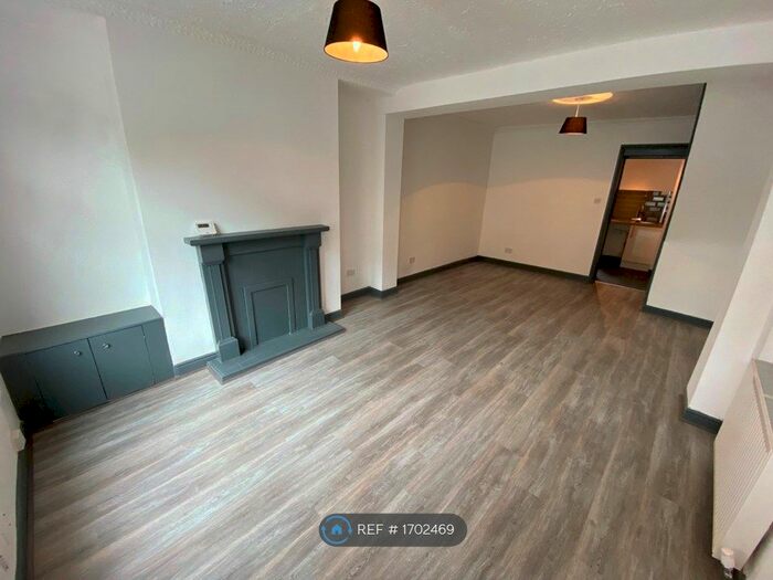 2 Bedroom Terraced House To Rent In Stockbridge Street, Liverpool, L5