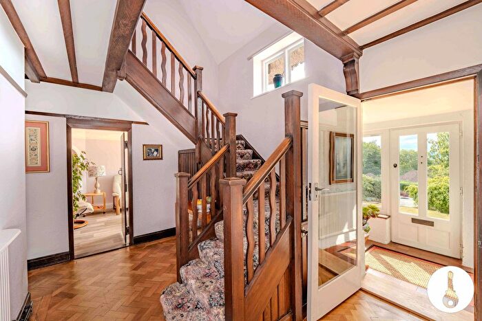 5 Bedroom Detached House For Sale In Neston Road, Neston, CH64