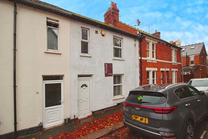 2 Bedroom Terraced House To Rent In Quarry Road, Swindon, SN1