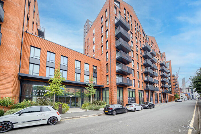 2 Bedroom Apartment To Rent In The Lancaster, Snow Hill Wharf, Shadwell Street, Birmingham, B4