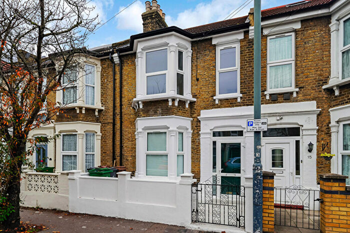 3 Bedroom Terraced House To Rent In Warren Road, London, E10