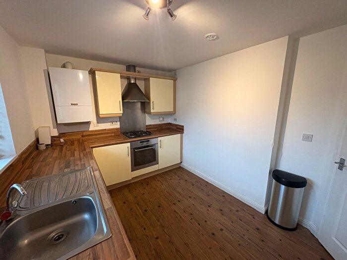 2 Bedroom Flat To Rent In Glan Yr Afon, Gorseinon, Swansea, SA4