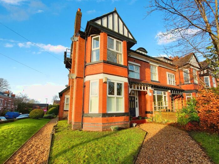 2 Bedroom Flat To Rent In Clyde Road, West Didsbury, Manchester, M20