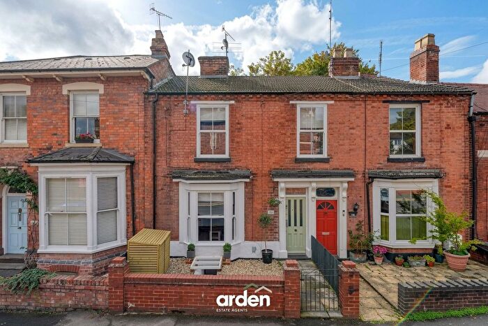 3 Bedroom Terraced House For Sale In London Road, Worcester, WR5