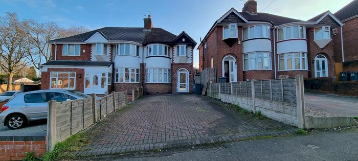 3 Bedroom Property To Rent In Booths Farm Road, Great Barr, Birmingham B42