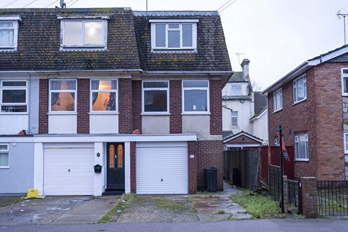3 Bedroom End Of Terrace House To Rent In Penfold Road, Clacton-On-Sea, CO15