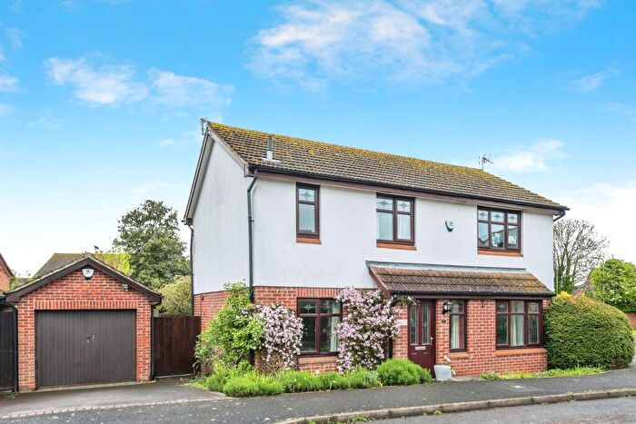 4 Bedroom Detached House For Sale In Sixpenny Lane, Chalgrove, Oxford, OX44