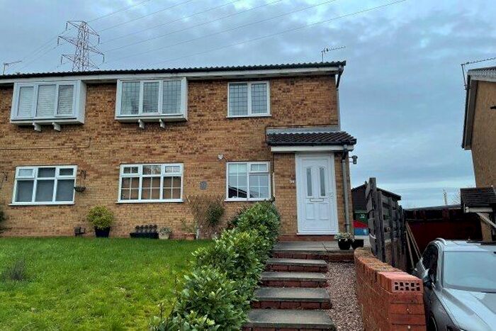 2 Bedroom Flat To Rent In Roach Close, Brierley Hill, DY5