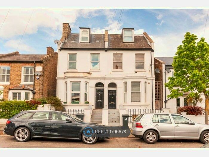 2 Bedroom Flat To Rent In Shakespeare Road, London, W3