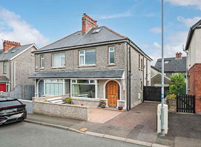 3 Bedroom Semi-Detached House For Sale In Park Avenue, Holywood, BT18