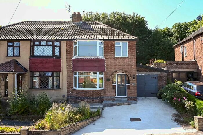 3 Bedroom Semi-Detached House To Rent In Newland Park Drive, Hull Road, York, YO10