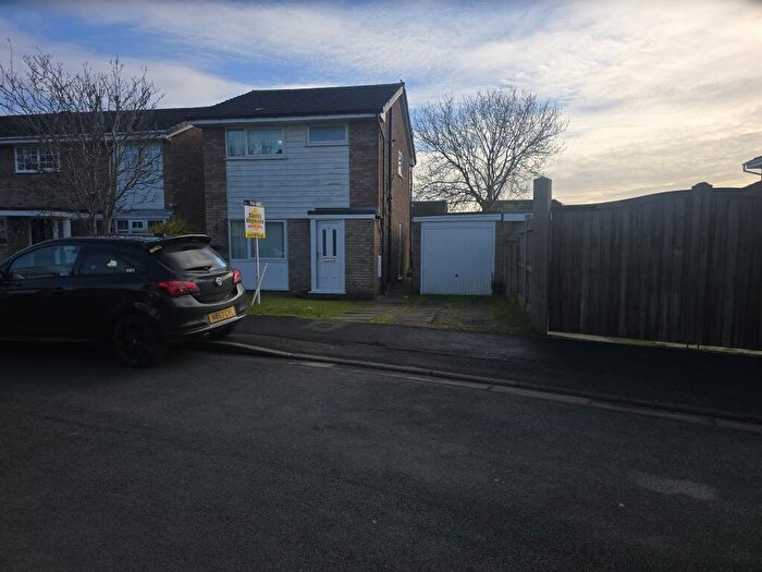 3 Bedroom Detached House For Sale In Eskdale Close, Fulwood, Preston, Lancashire, PR2