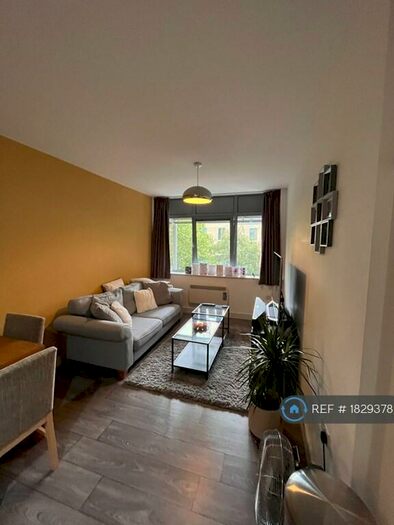 2 Bedroom Flat To Rent In Between Towns Road, Oxford, OX4