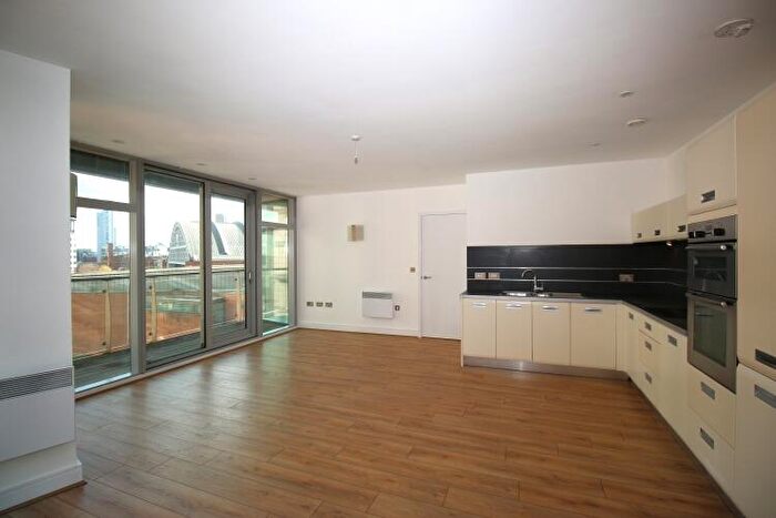 2 Bedroom Apartment To Rent In Great Northern Tower Watson Street, M3