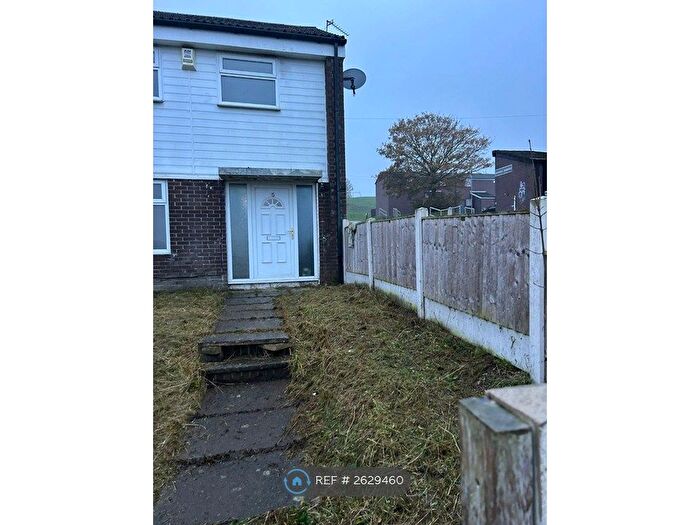 3 Bedroom End Terrace House To Rent In Beckhill Chase, Leeds, LS7