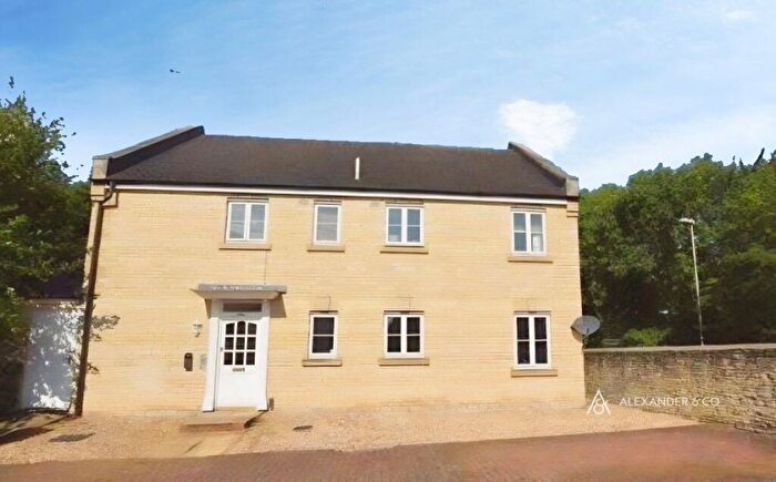 2 Bedroom Flat To Rent In Corncrake Way, Bicester, OX26