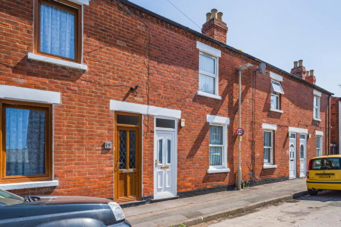 2 Bedroom Terraced House For Sale In Birchmore Road, Gloucester, GL1