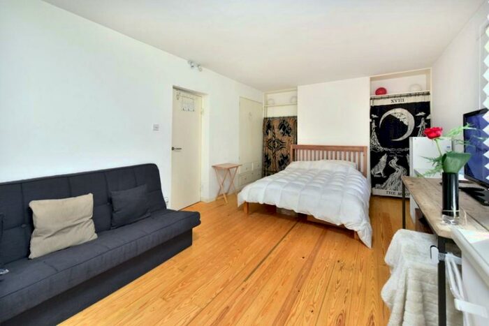 Apartment To Rent In Albert Street, Regents Park, London, NW1