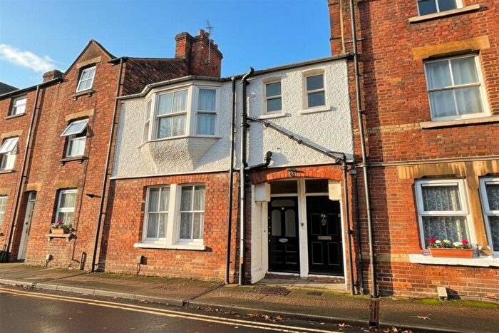 2 Bedroom Apartment To Rent In Upper Fisher Row, Oxford, OX1