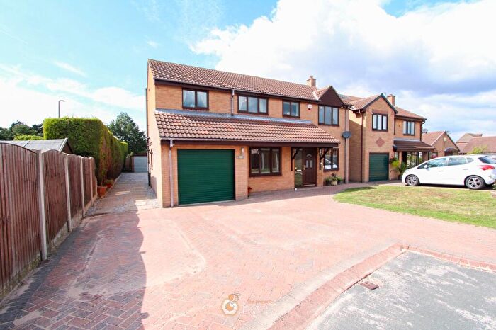 4 Bedroom Detached House For Sale In Stonegate Close, Blaxton, Doncaster, DN9