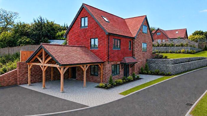 4 Bedroom Detached House For Sale In Bradshaw Close, Guestling, TN35