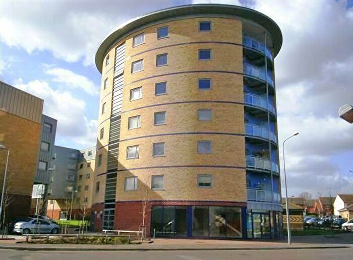 2 Bedroom Flat To Rent In Rapier Street, Ipswich, IP2
