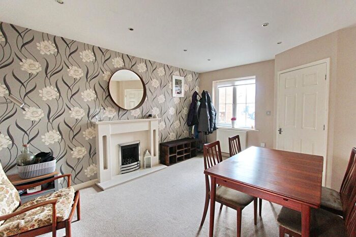 4 Bedroom Detached House For Sale In Mode Hill Lane, Whitefield, M45
