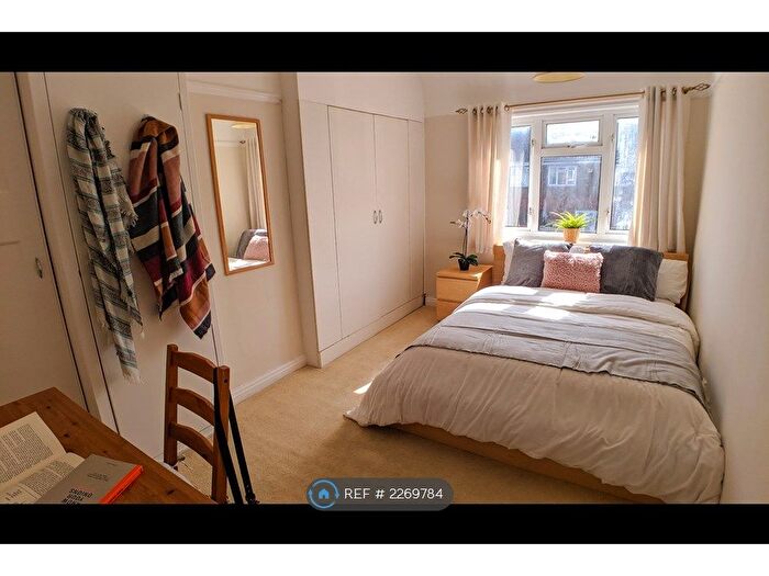 3 Bedroom Semi-Detached House To Rent In Freeburn Causeway, Coventry, CV4