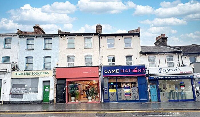 2 Bedroom Flat To Rent In Hoe Street, Walthamstow, E17