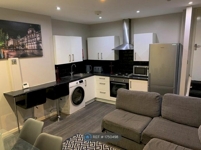 5 Bedroom Flat To Rent In Ramilies Road, Liverpool, L18