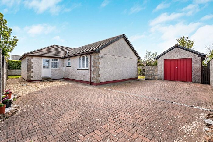 3 Bedroom Detached Bungalow For Sale In Rope Walk, Mount Hawke, TR4