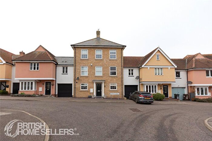 4 Bedroom Town House For Sale In Turner Close, Clacton-on-Sea, Essex, CO16