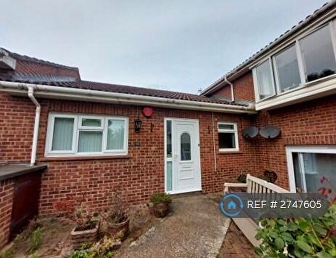 1 Bedroom Bungalow To Rent In Bramblefield Close, Longfield, DA3
