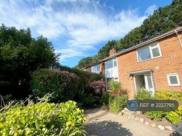 3 Bedroom Semi-Detached House To Rent In Paddington Grove, Bournemouth, BH11