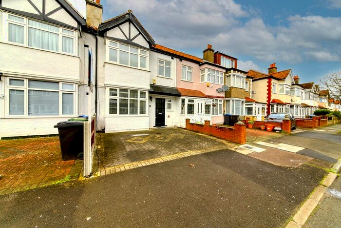 4 Bedroom Terraced House To Rent In Manor Way, Mitcham, CR4