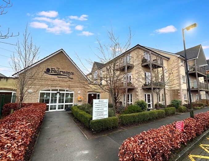 2 Bedroom Property For Sale In Malmesbury Road, Chippenham, SN15