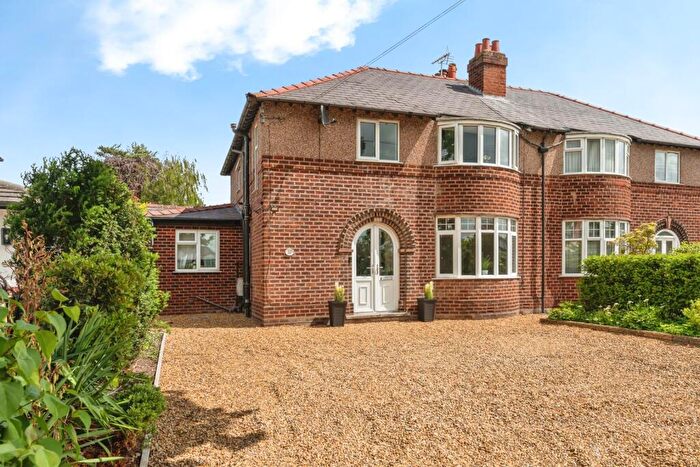 4 Bedroom Semi-Detached House For Sale In Whitchurch Road, Great Boughton, Chester, Cheshire, CH3