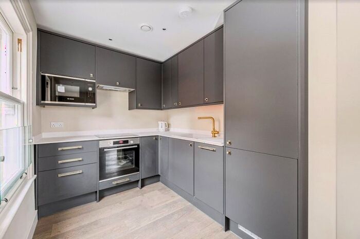 1 Bedroom Flat To Rent In Chiswick High Road, London, W4