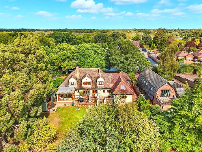 5 Bedroom Detached House For Sale In Wivenhoe Road, Alresford, Colchester, Essex, CO7