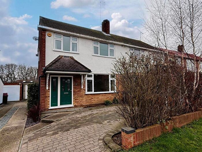 3 Bedroom Semi Detached House To Rent In Long Ridings Avenue, Hutton, Brentwood, CM13