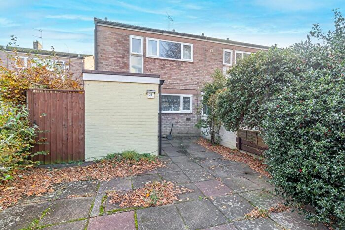 2 Bedroom End Of Terrace House For Sale In Heathfield Gardens, Stourbridge, DY8