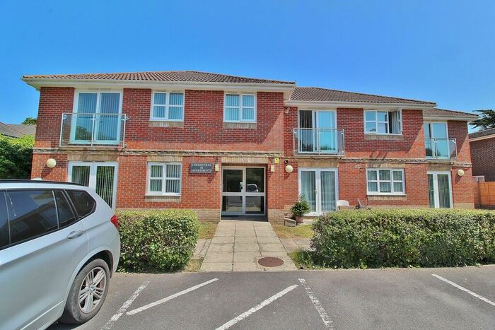 1 Bedroom Apartment To Rent In Hambledon Road, Waterlooville, PO7