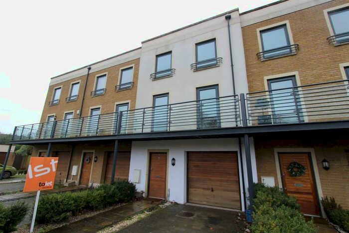 3 Bedroom Terraced House To Rent In Chapel Place, Shoeburyness, SS3