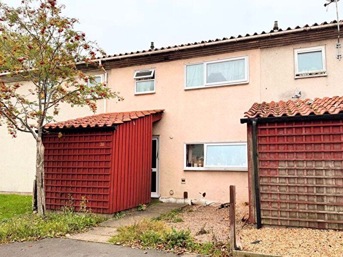 3 Bedroom Terraced House For Sale In Glovers Lane, Heelands, Milton Keynes, MK13