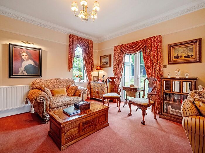 4 Bedroom Detached House For Sale In South Street Atherstone, Warwickshire, CV9