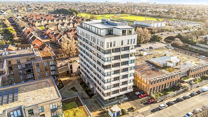 1 Bedroom Flat For Sale In The Causeway, Goring-By-Sea, Worthing, BN12