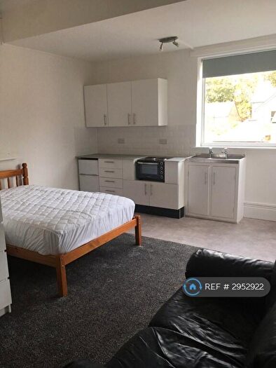 Studio To Rent In Kenwood Park Road, Sheffield, S7