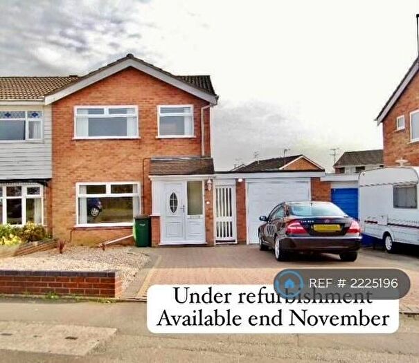 3 Bedroom Semi-Detached House To Rent In Garth Crescent, Binley, Coventry, CV3